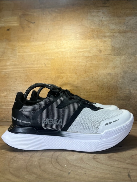 Hoka One One Shoes - Hoka One One Transport X Womens Sz 9 Running Walking Shoes Sneakers Black White
